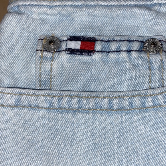 2001 Vintage Tommy Hilfiger Jean Shorts. Size 10. Good Condition! - Picture 5 of 6